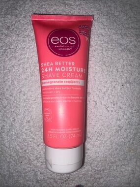 eos Pink Pomegranate Raspberry Shea Better 24H Moisture Shave Cream